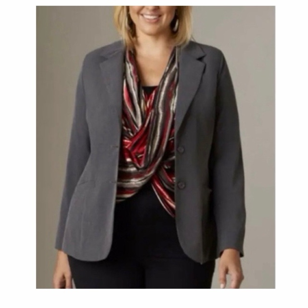 Monroe & Main Gray Floral‎ Lined Blazer NWT